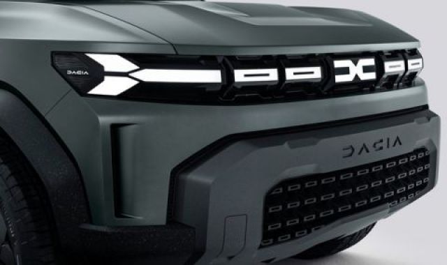 Нова Dacia със 7 места ще дебютира на ревюто в Мюнхен | ФАКТИ.БГ Нова Dacia със 7 места ще дебютира на ревюто в Мюнхен