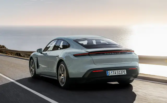 Porsche стартира продажбите на новия Taycan у нас (БГ ЦЕНИ) - 2
