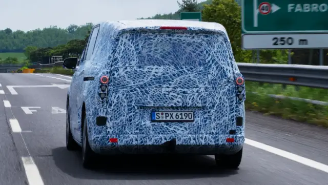 Още един от луксозните модели на Mercedes ще бъде обновен през 2026-та