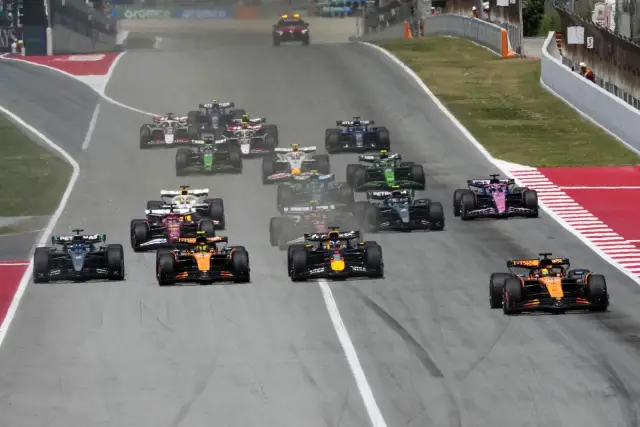 Двойна победа за McLaren в Испания, Red Bull провалиха Верстапен