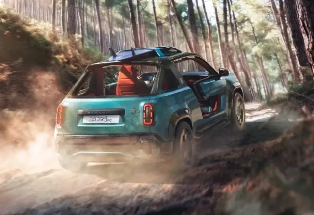 Renault 4 вече е истинско 4x4 на ток