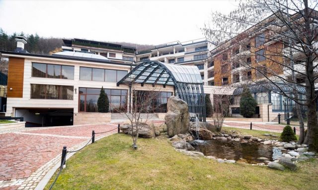  Луксозен комплекс в полите на Витоша, квартал 