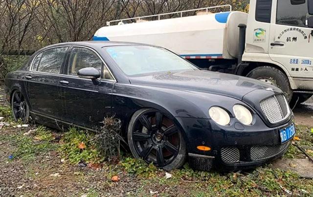  Стотици иззети суперколи гният навън 