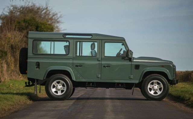 Продават Defender принадлежал на принц Филип... отново