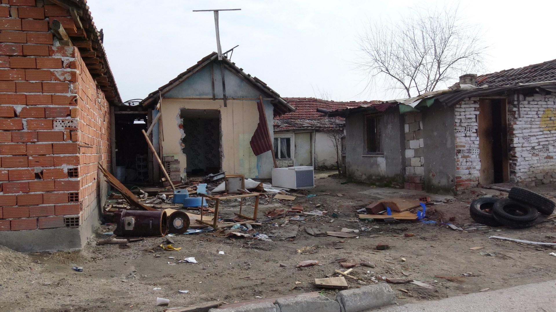 Красимир Кънев: Ромите от Войводиново бяха унижени, водим дела срещу България