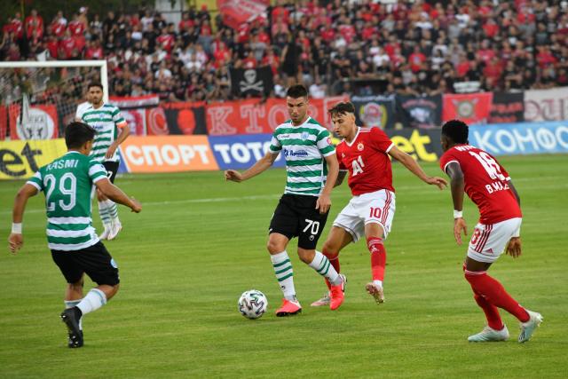  Черно море изпусна ЦСКА във Варна, 