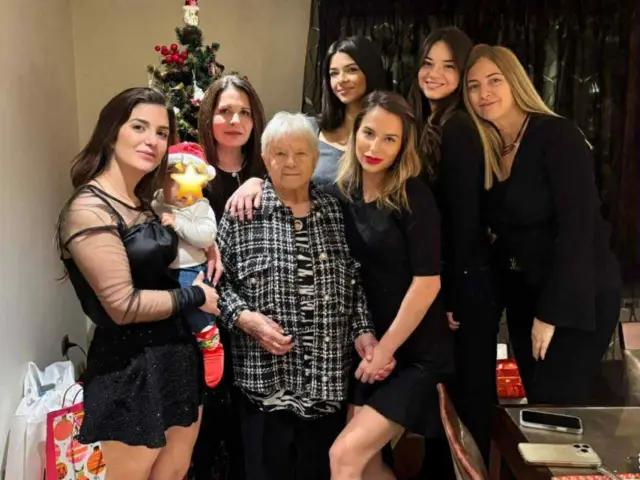 Дъщерята на Жени Живкова – Людмила, за пръв път показа най-новия член на фамилия Живкови (СНИМКА)