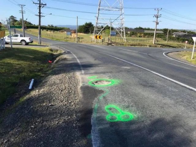  Мъж рисува пениси по пътищата, с цел да... 