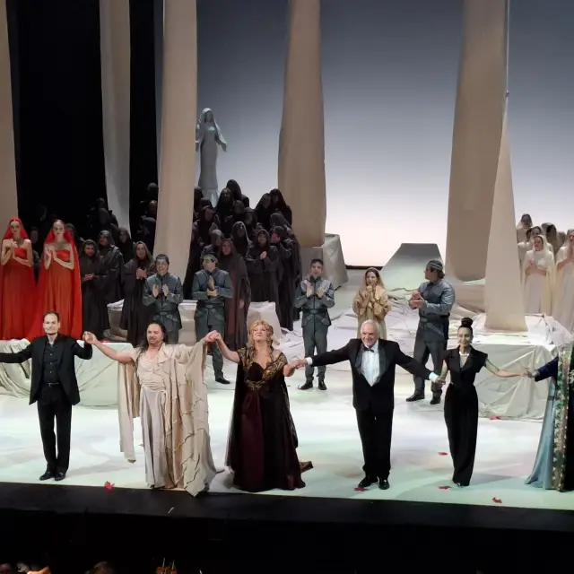  Стотици приветстваха накрак премиерата на операта „ Танхойзер “ от Вагнер в Софийската опера и балет 