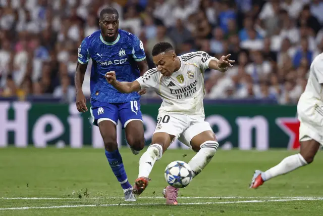 10 от Реал Мадрид обърнаха Марсилия в вманиачен мач с куп ситуации