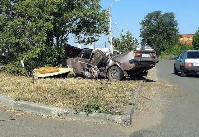  Пътник в преследвана от полицията кола снима гибелта си (ВИДЕО) 