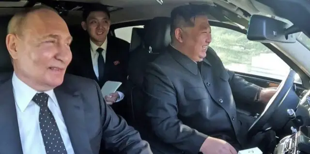 Путин подари на Ким Чен Ун руска лимузина Aurus с части от... Южна Корея!