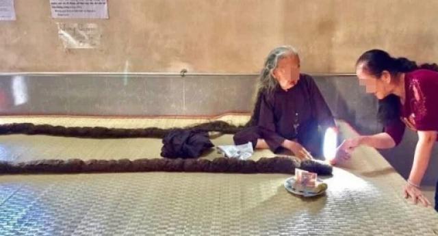  Виетнамка не се е подстригвала 64 години (СНИМКИ) 