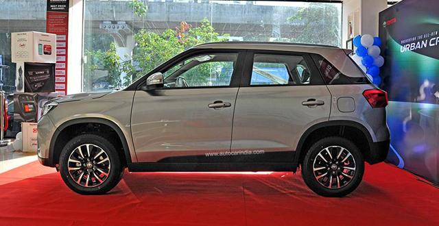  Toyota пусна хибриден съперник на Duster с цена под €10 хиляди 