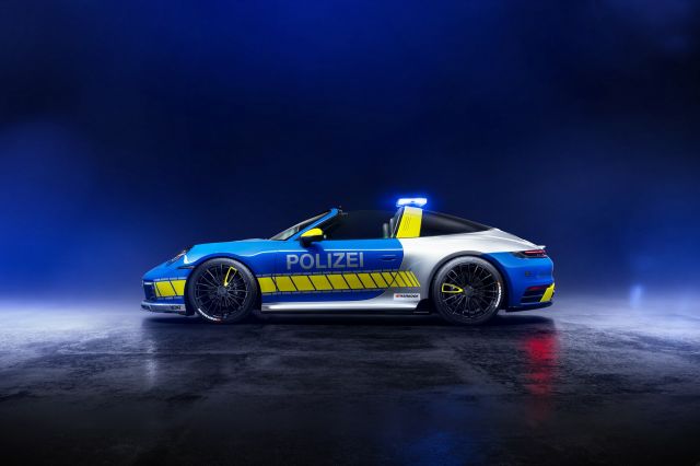  Porsche 911 е патрулка, която не желаете да ви преследва 