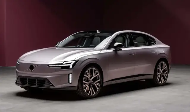 Volvo стартира производството на най-луксозния си седан за Европа | ФАКТИ.БГ - 2 Volvo стартира производството на най-луксозния си седан за Европа - 2