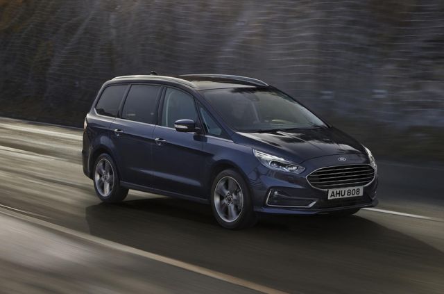 Ford представи хибридните S-Max и Galaxy