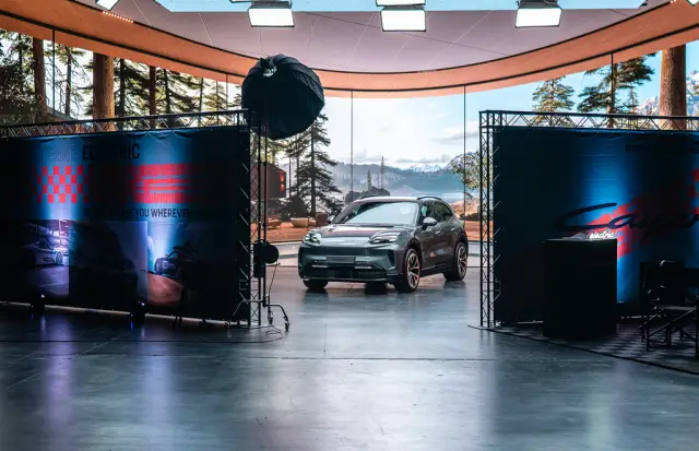 Първи преки впечатления от най-новото Porsche Cayenne (ВИДЕО)