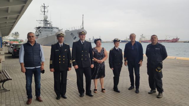 Ето в кое чуждестранно пристанище гласува фрегатата 