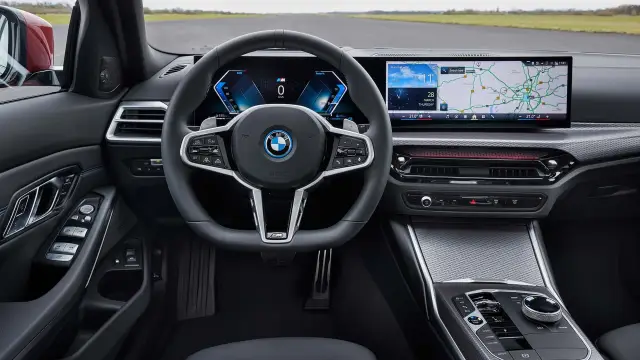 Фейслифт за BMW 3 Series: Същото отвън, но различно отвътре