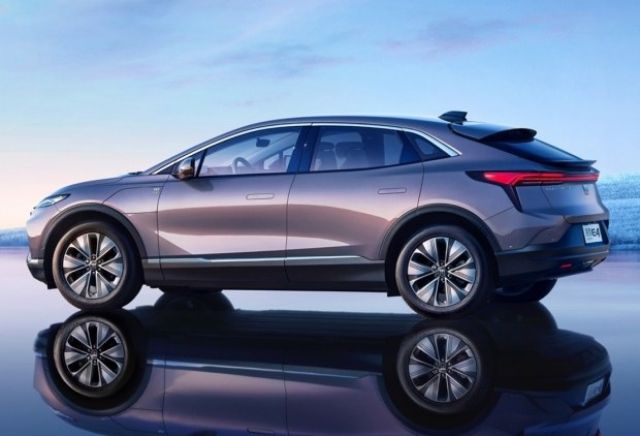 General Motors показа по-евтин конкурент на най-продаваната Tesla