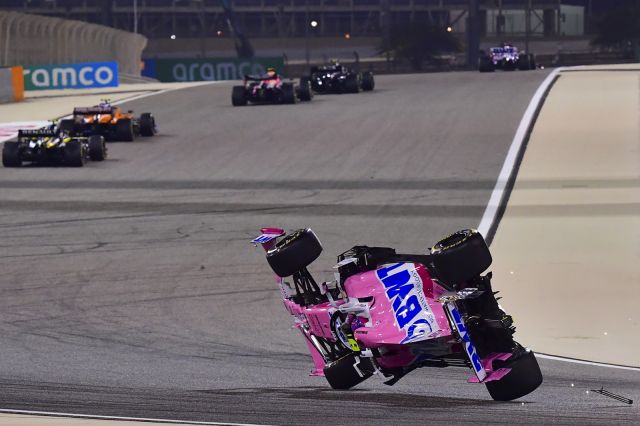  Нов случай в Бахрейн: Колата на Ланс Строл се прекатурна с гумите нагоре 