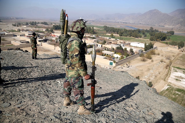 Талибаните потвърдиха: Преговорите със САЩ бяха успешни