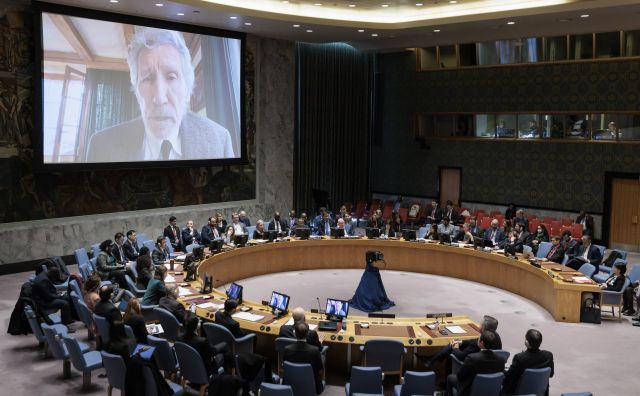Роджър Уотърс пред ООН: Руската инвазия е незаконна, но е провокирана 