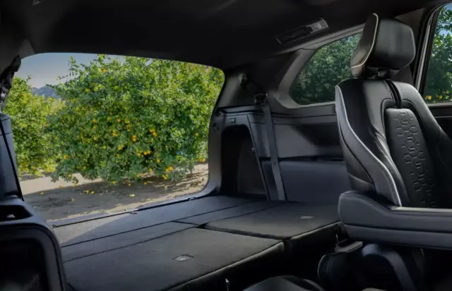 Subaru представи най-мощния си автомобил досега