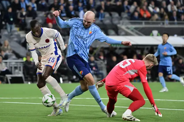 Челси съвсем несъмнено ще играе край в Лига на конференциите откакто прегази Юргорден