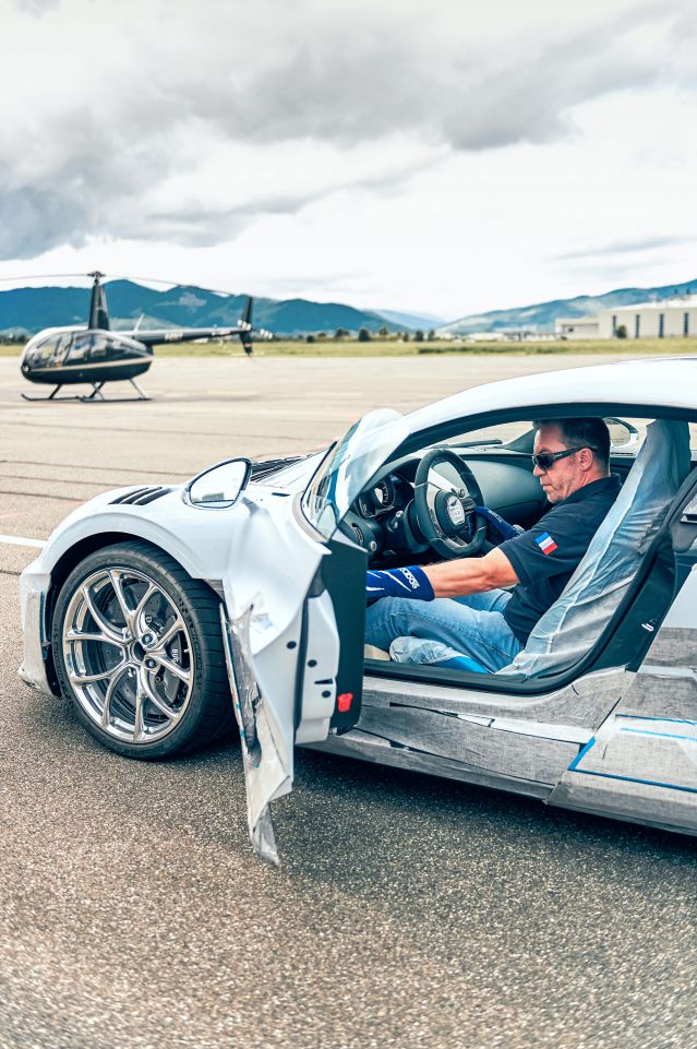 Мечтаната работа: Запознайте се с човека, който тества всяко Bugatti от 2005 година насам