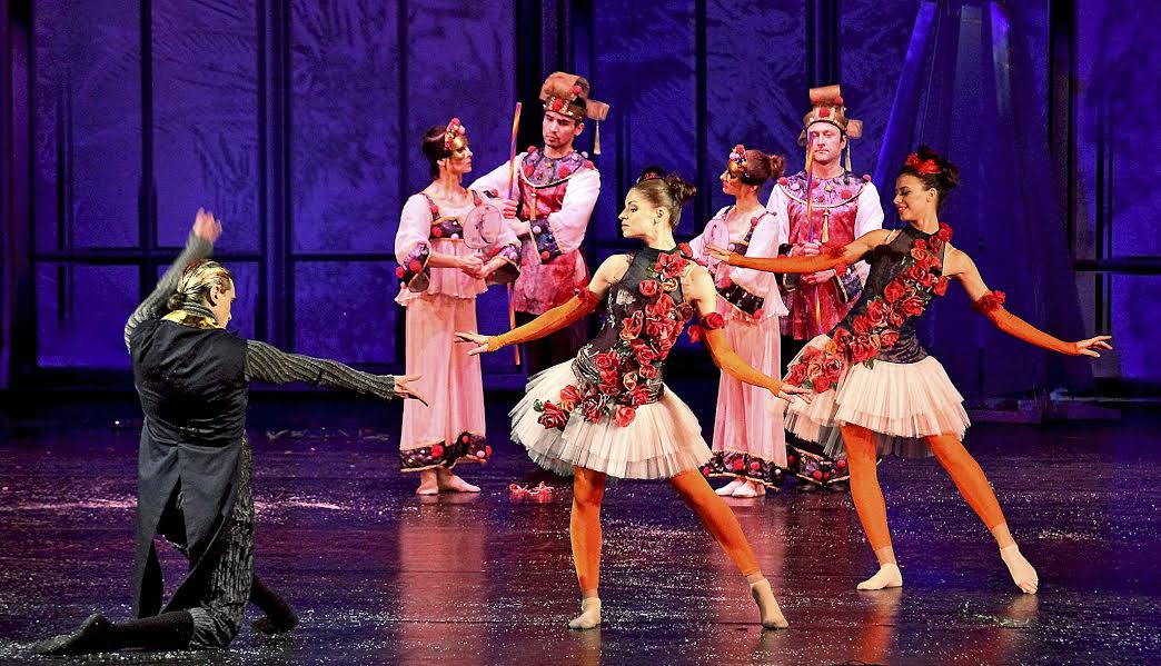 В приказния свят на балет "Арабеск" /снимки/