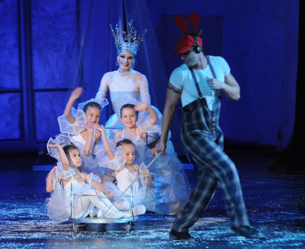 В приказния свят на балет "Арабеск" /снимки/