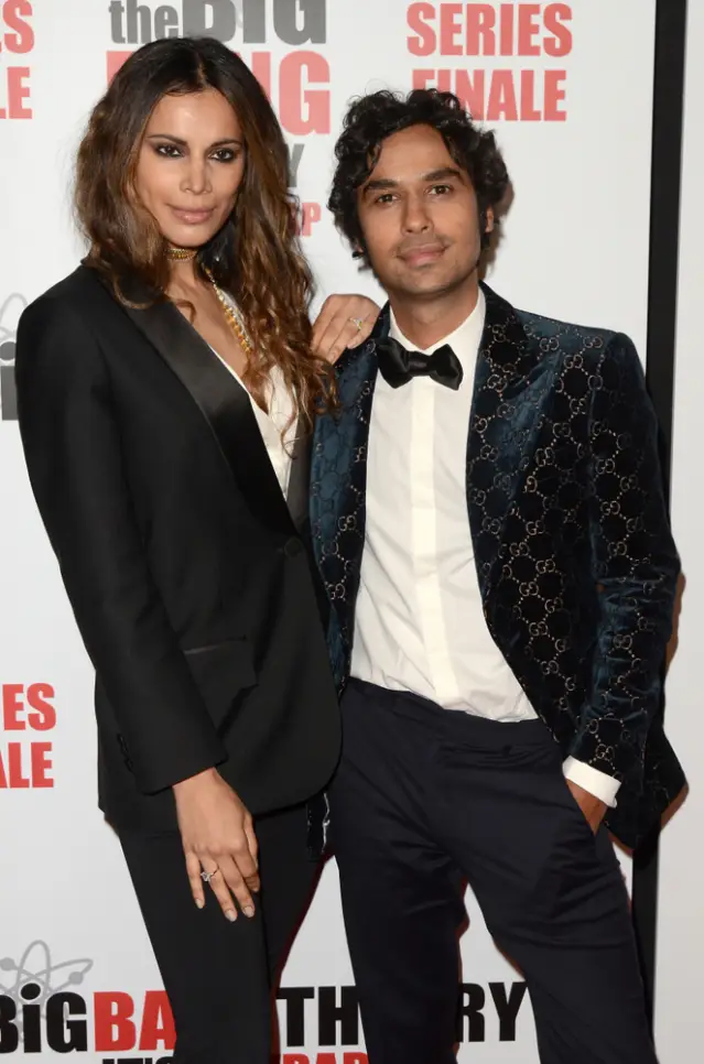 Звезда от "Теория за големия взрив" анонимно плаща медицинските разходи на непознати