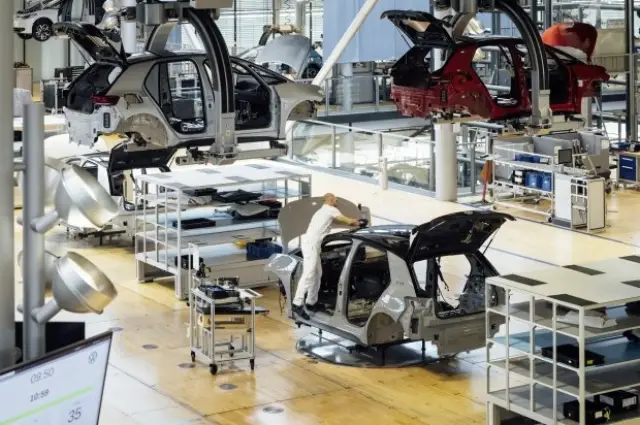 Volkswagen to transform Dresden plant into innovation hub 