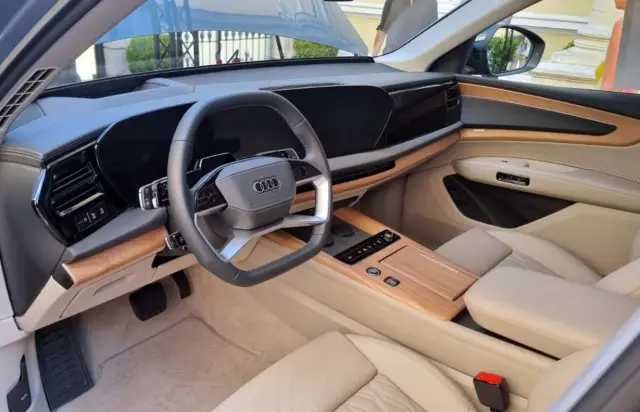 Новото Audi Q7 стъпи на българска земя