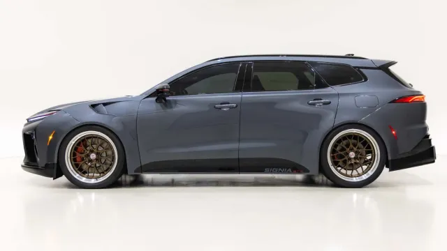 Toyota показа комби за готини татковци