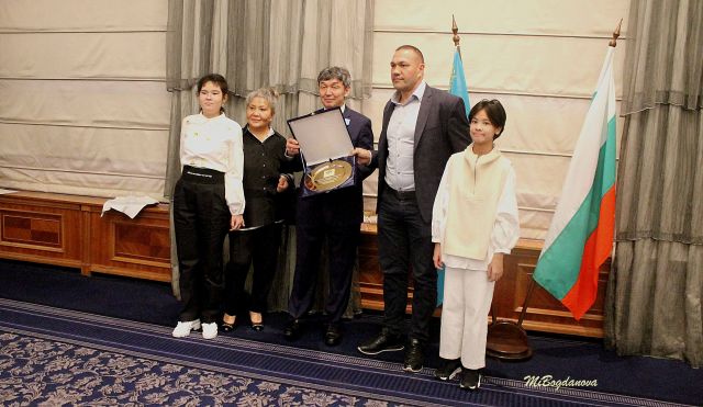 Казахстан чества националния си празник с прием в София