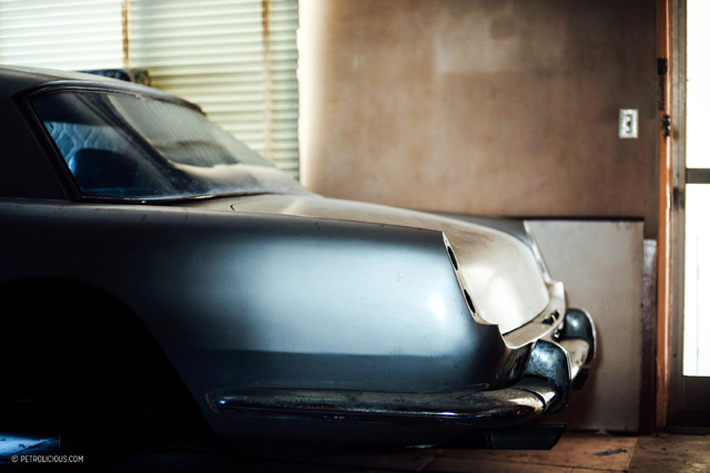 Да пазиш Ferrari 30 години в гарсониера