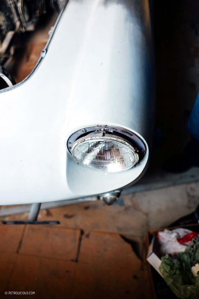 Да пазиш Ferrari 30 години в гарсониера