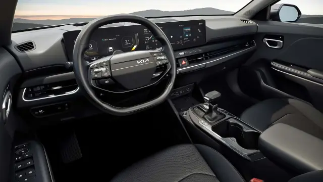 Наследникът на Kia Ceed вече се предлага и като комби