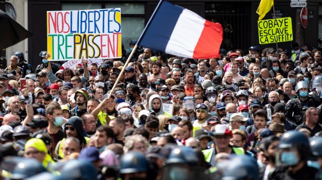  Хиляди на митинг в сърцето на Европа (СНИМКИ) 