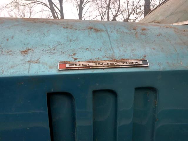 Намериха рядък Corvette под камара боклуци в стар гараж