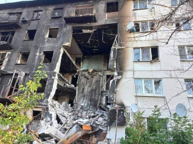 Нови руски удари оставиха Киев без ток