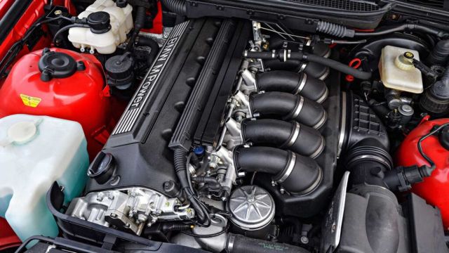  Уникално BMW Compact, за което не сте чували 