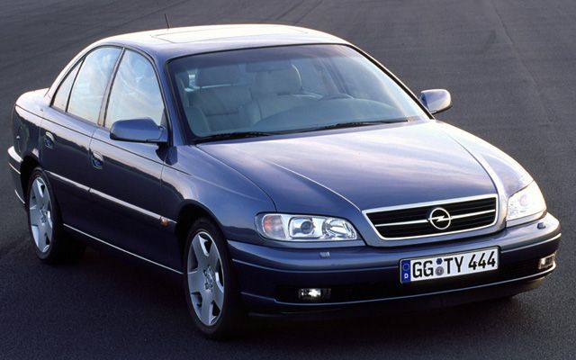 Последният премиум Opel - много автомобил за малко пари 