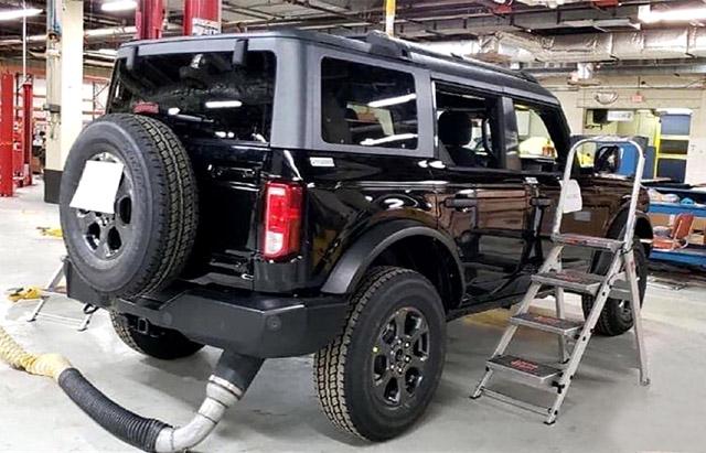 Ford ще представи новия Bronco на рождения ден на О Джей Симпсън