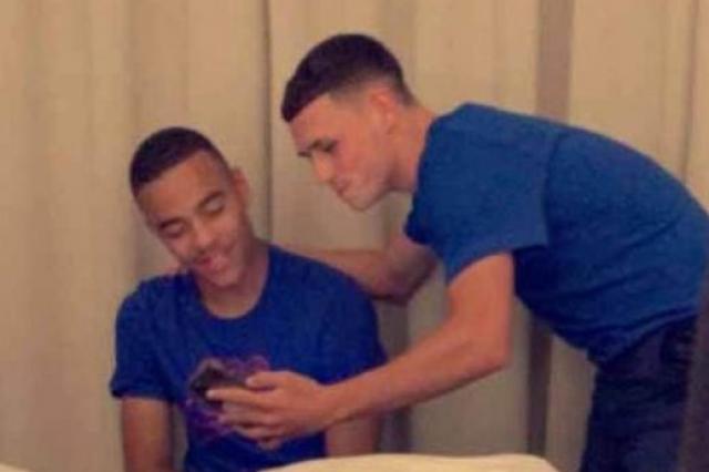  Ето го едно от девойките, сътворили абсурда в тима на Англия 