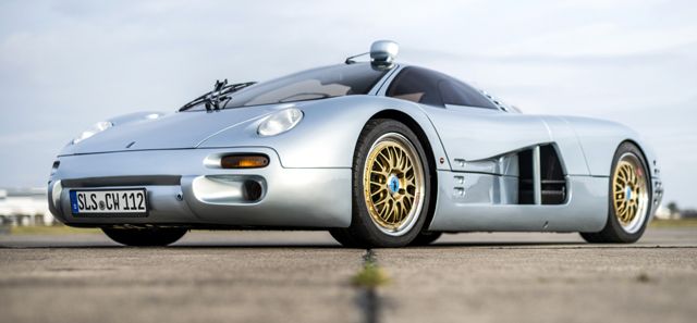  Единствената Isdera Commendatore 112i ще бъде препоръчана на търг 