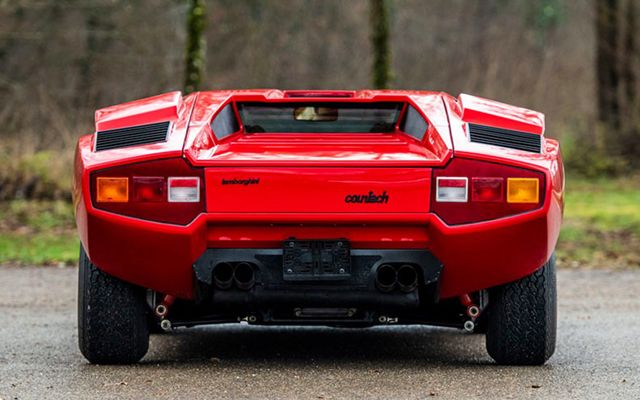  Продадоха обичаното Lambo на Род Стюарт 